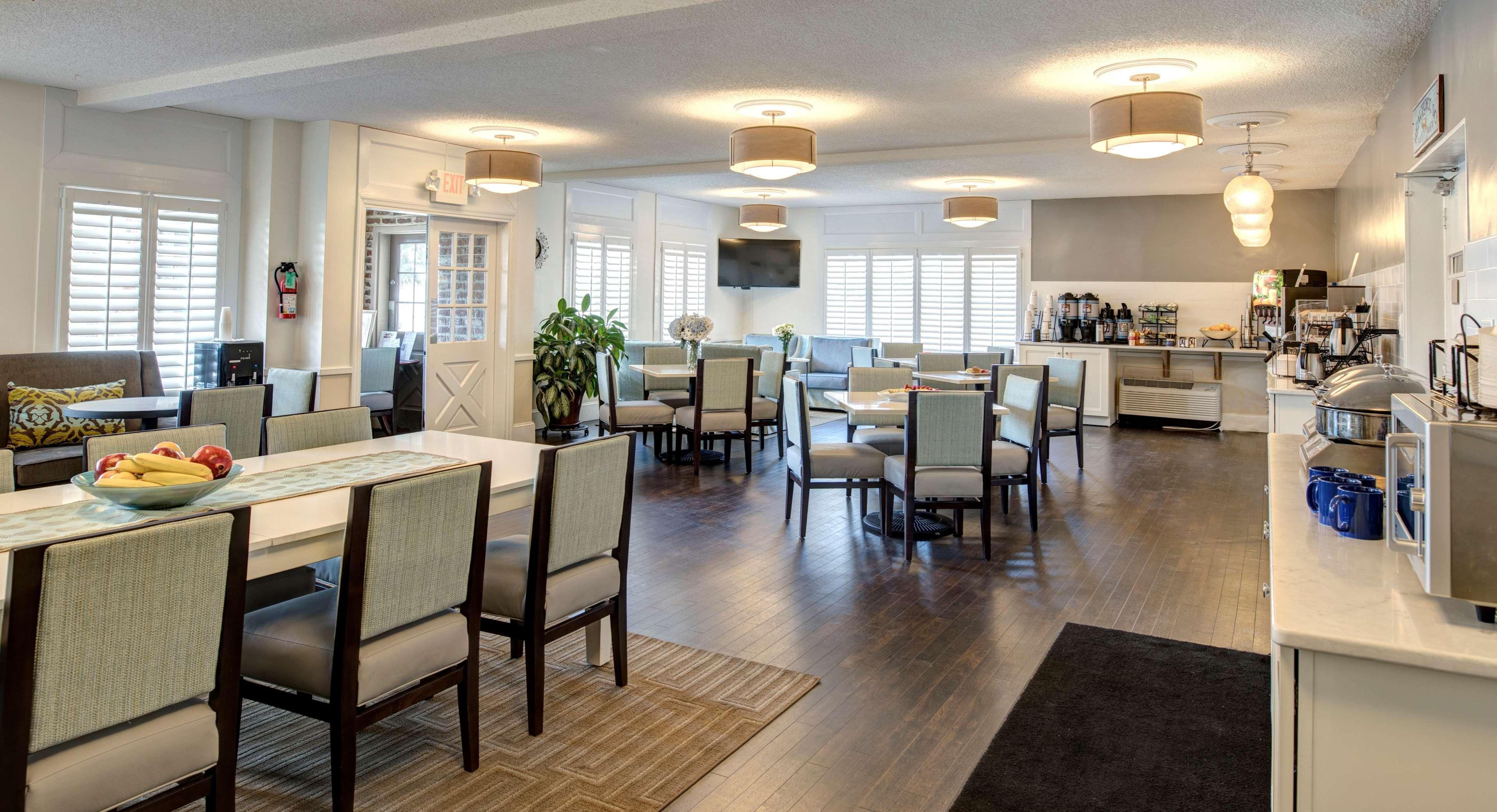 Best Western Sea Island Inn Beaufort Exterior photo
