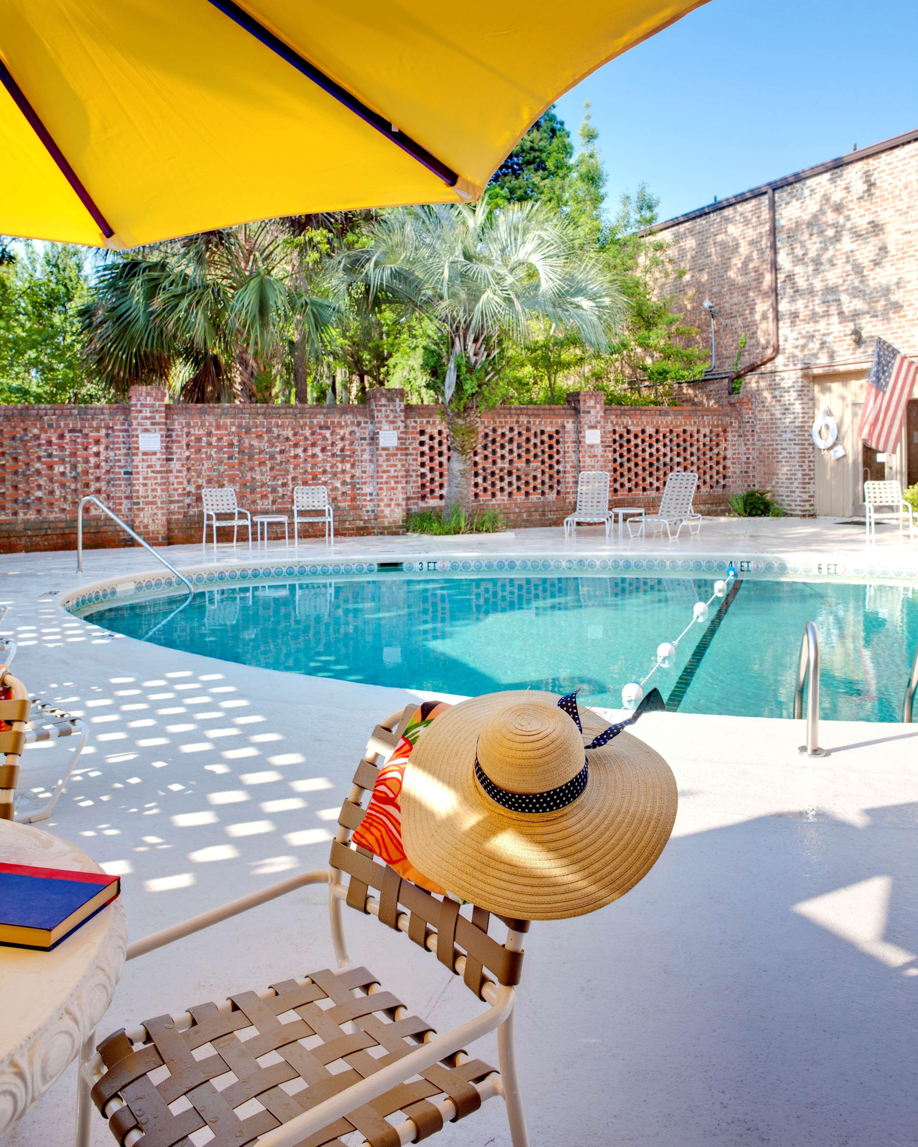 Best Western Sea Island Inn Beaufort Exterior photo