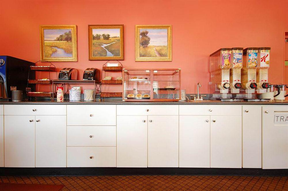 Best Western Sea Island Inn Beaufort Restaurant photo